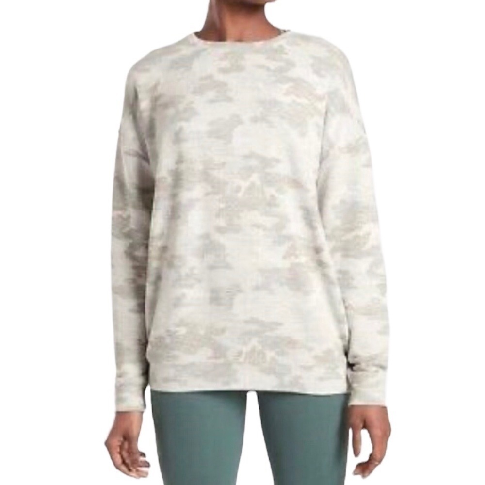 Athleta Pure Luxe Printed Pullover Sweatshirt Camo Size Medium 598752
